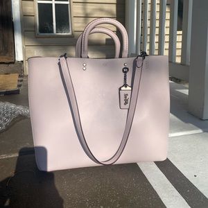 Ice pink rogue tote